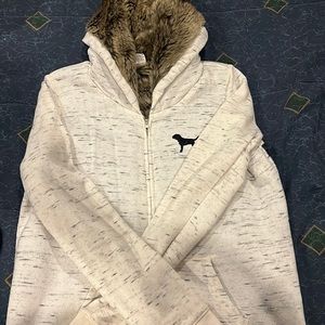 Pink Vitoria secret sweatshirt size L